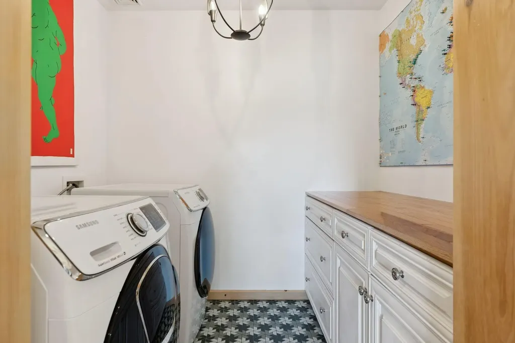 49 Cottage Road Arrowsic ME 04530