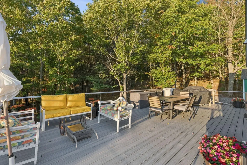 49 Cottage Road Arrowsic ME 04530
