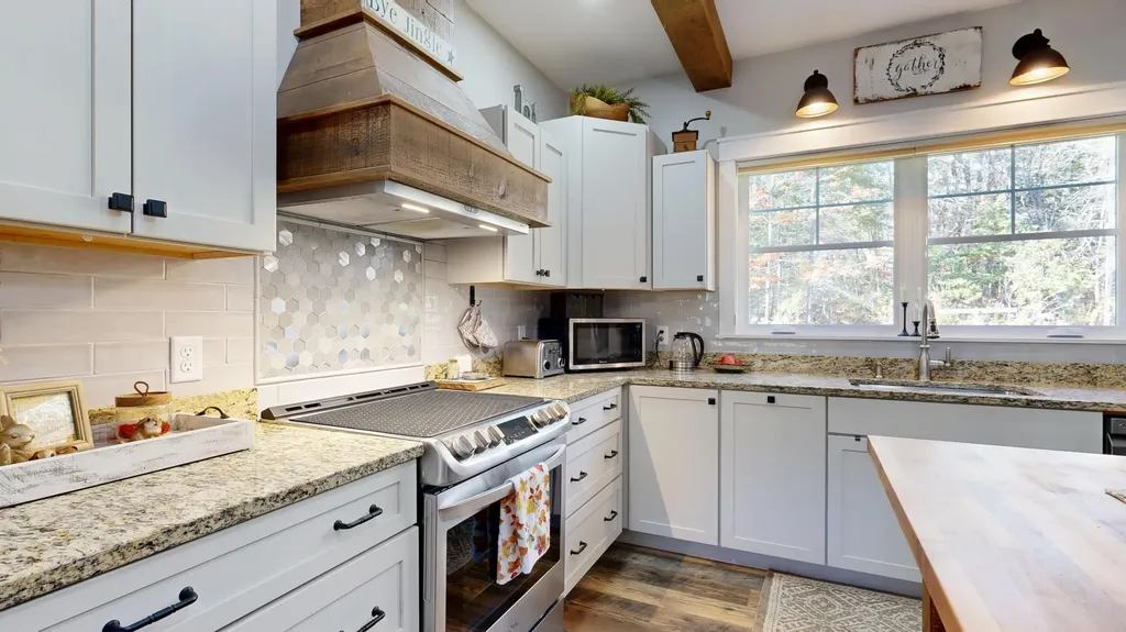 588 West Road Bowdoin ME 04287