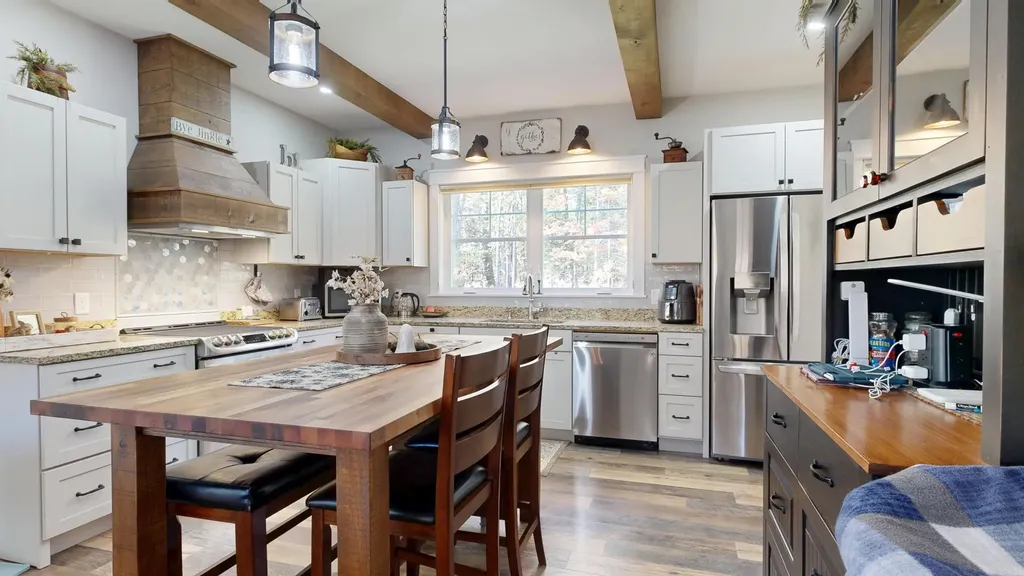 588 West Road Bowdoin ME 04287