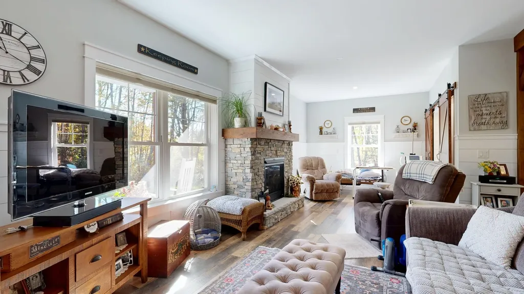 588 West Road Bowdoin ME 04287