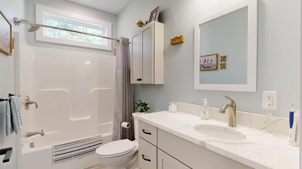 588 West Road Bowdoin ME 04287