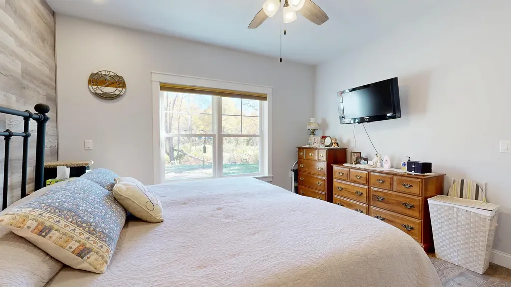 588 West Road Bowdoin ME 04287