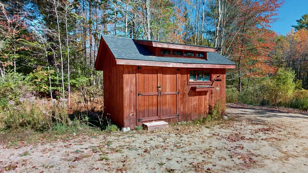 588 West Road Bowdoin ME 04287