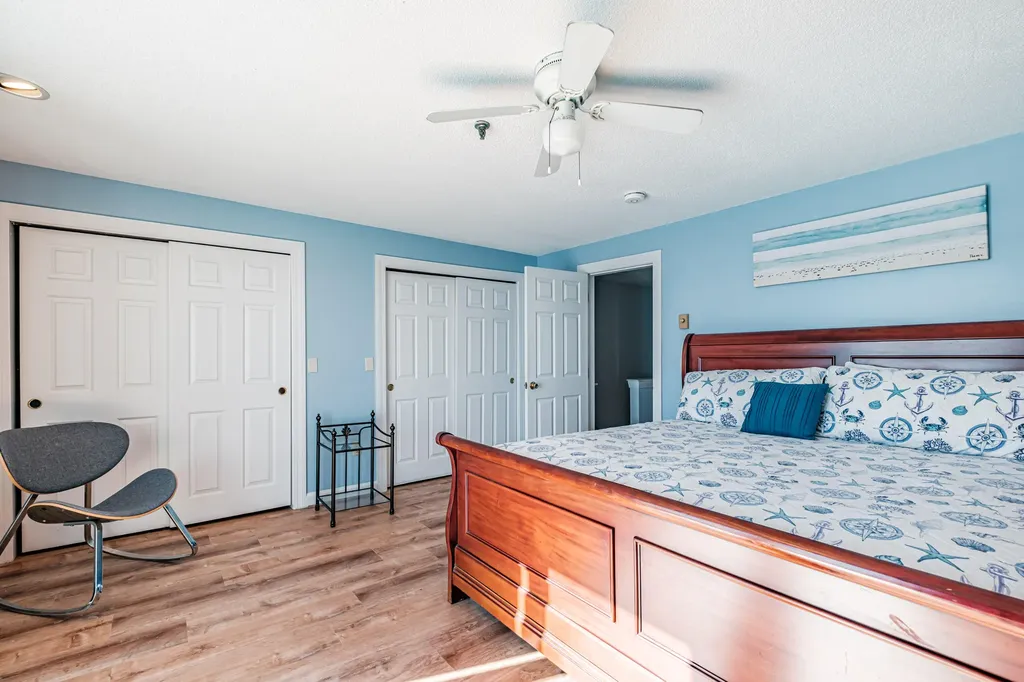 39 W. Grand Avenue Old Orchard Beach ME 04064