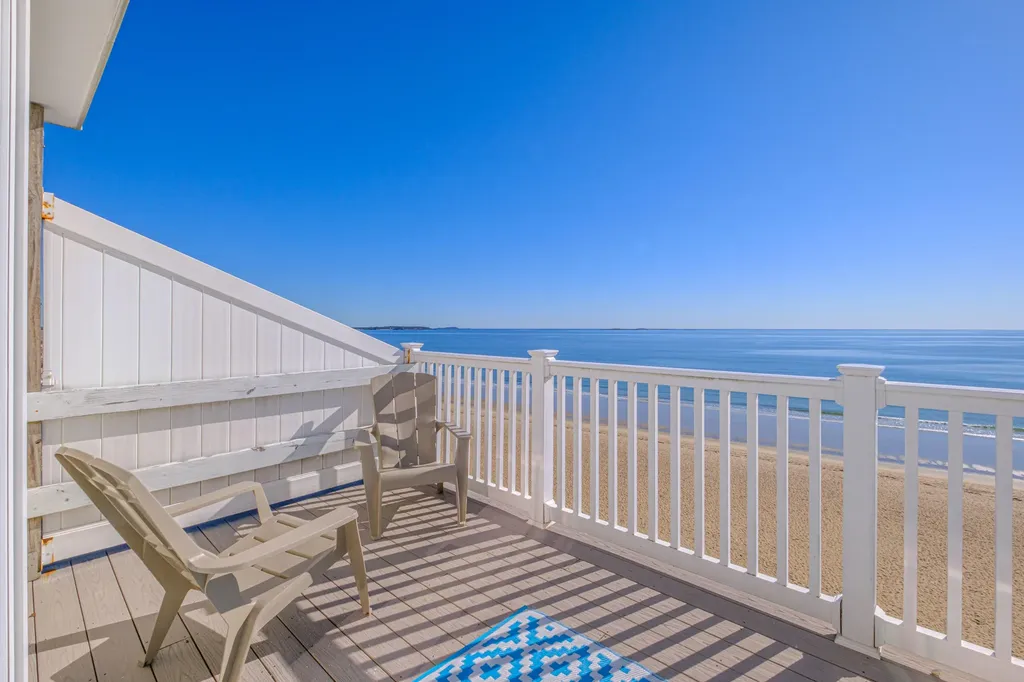 39 W. Grand Avenue Old Orchard Beach ME 04064