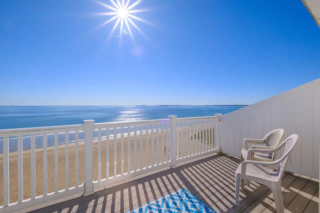 39 W. Grand Avenue Old Orchard Beach ME 04064
