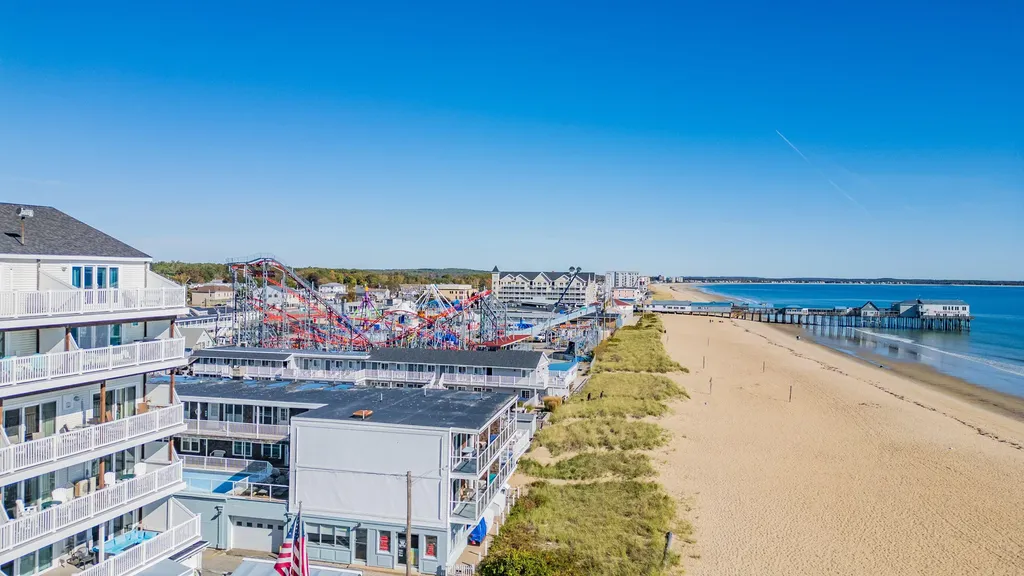39 W. Grand Avenue Old Orchard Beach ME 04064