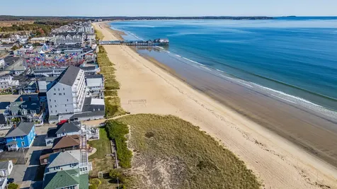 39 W. Grand Avenue Old Orchard Beach ME 04064