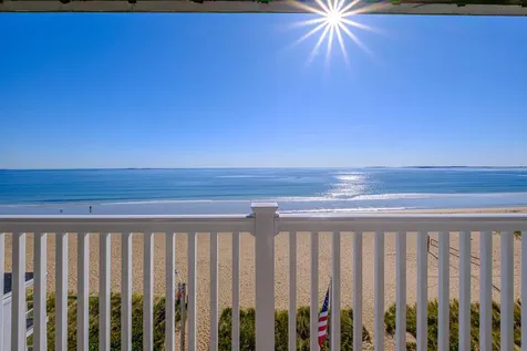 39 W. Grand Avenue Old Orchard Beach ME 04064
