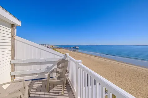 39 W. Grand Avenue Old Orchard Beach ME 04064