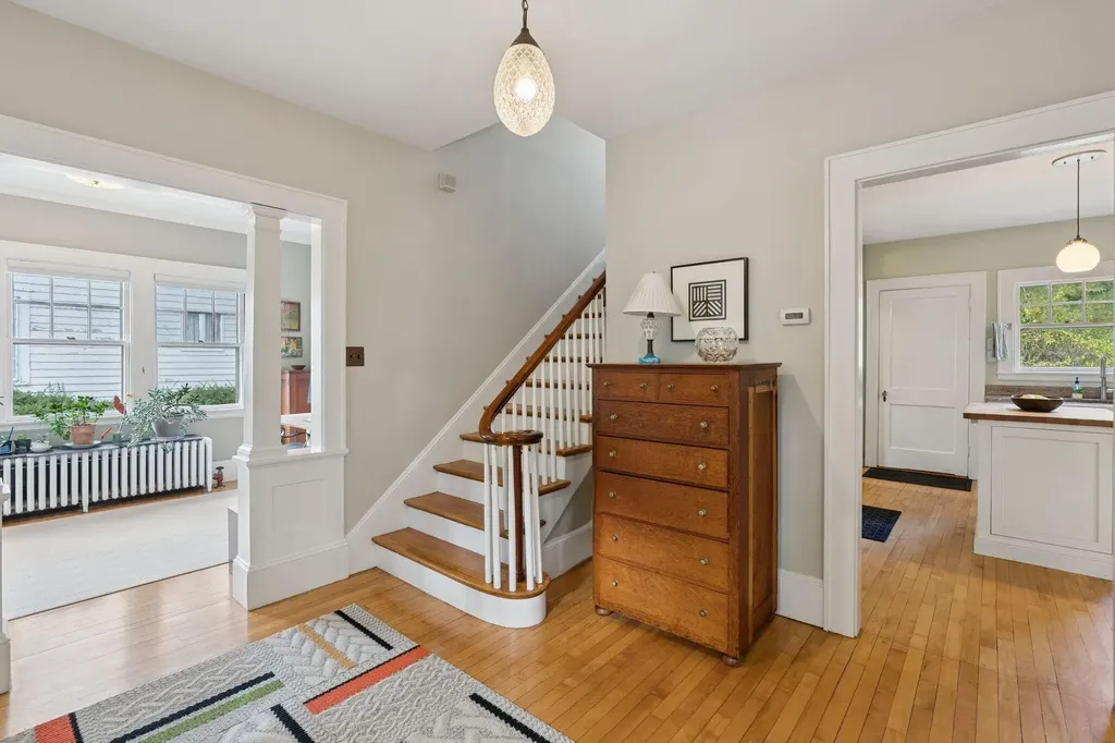 89 Clinton Street Portland ME 04103
