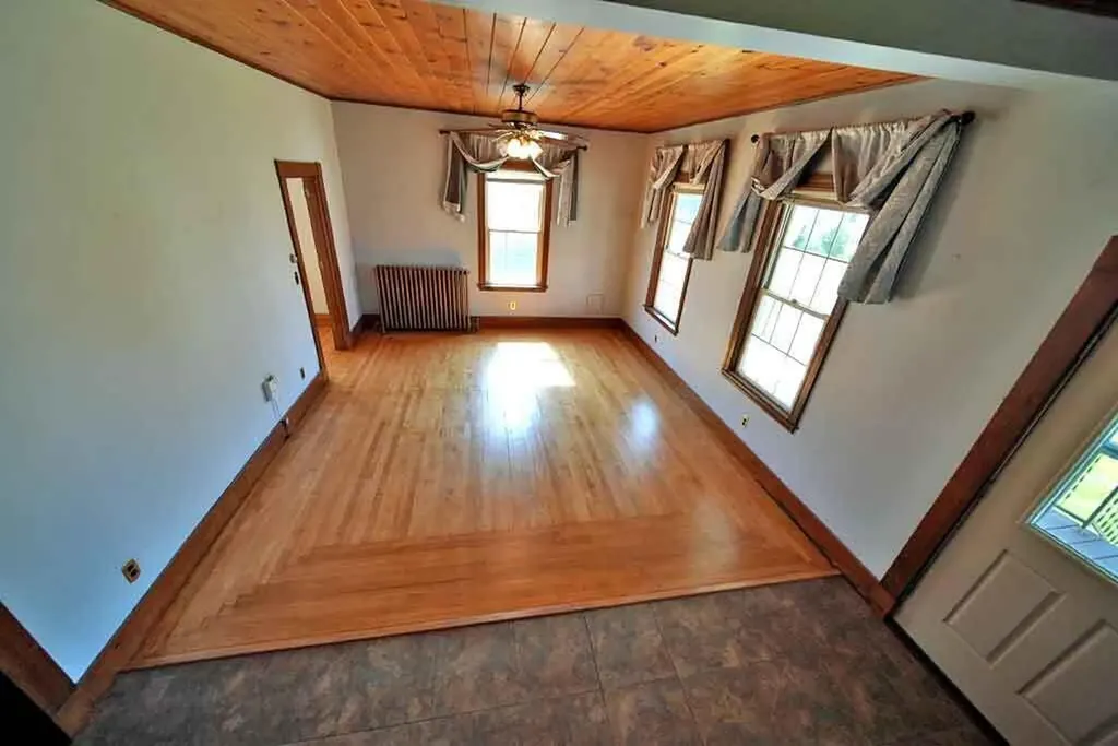 19 Smyrna Street Houlton ME 04730