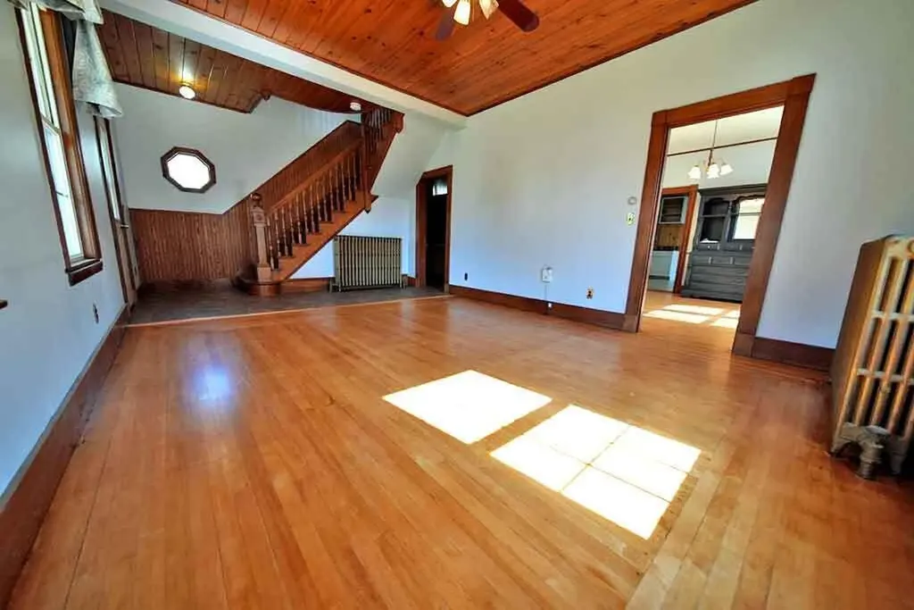 19 Smyrna Street Houlton ME 04730