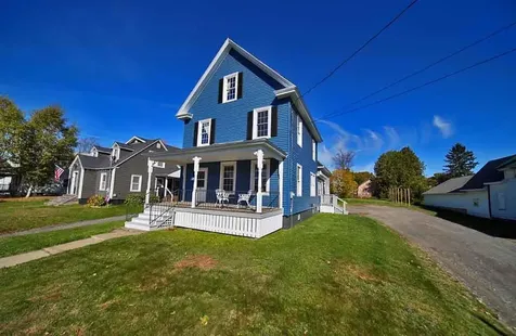 19 Smyrna Street Houlton ME 04730