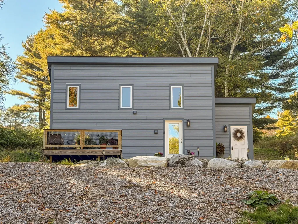 101 Marshall Shore Road Liberty ME 04949