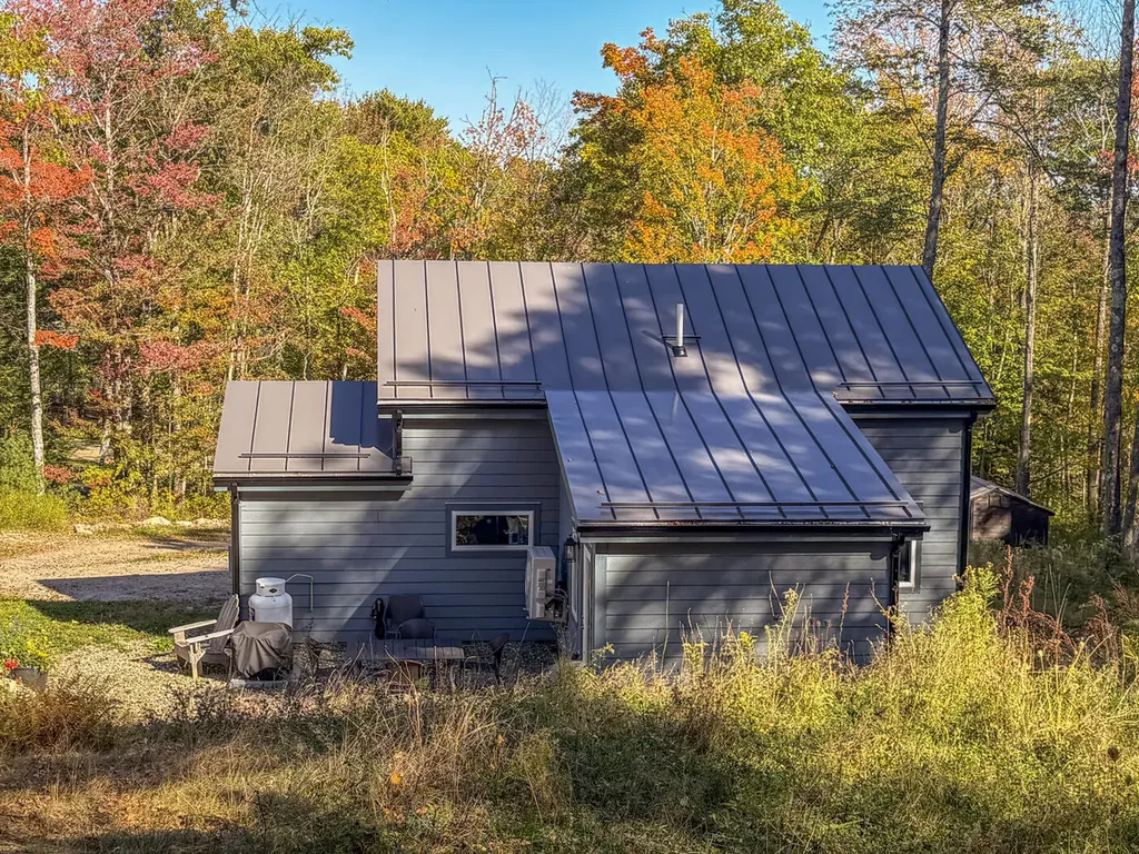 101 Marshall Shore Road Liberty ME 04949