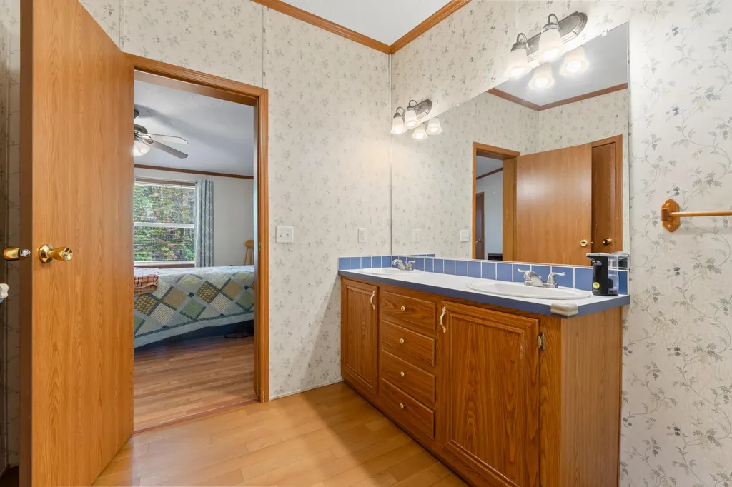 63 Barnard Road Greene ME 04236