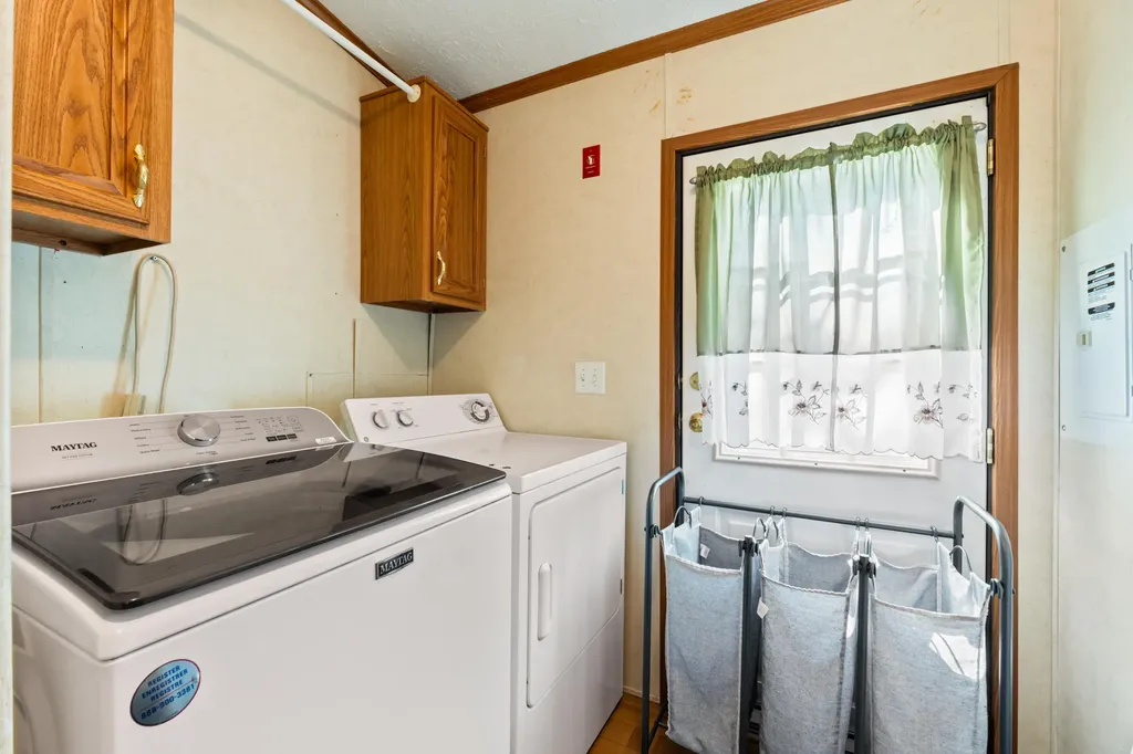 63 Barnard Road Greene ME 04236