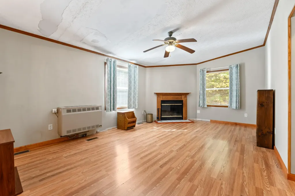 63 Barnard Road Greene ME 04236