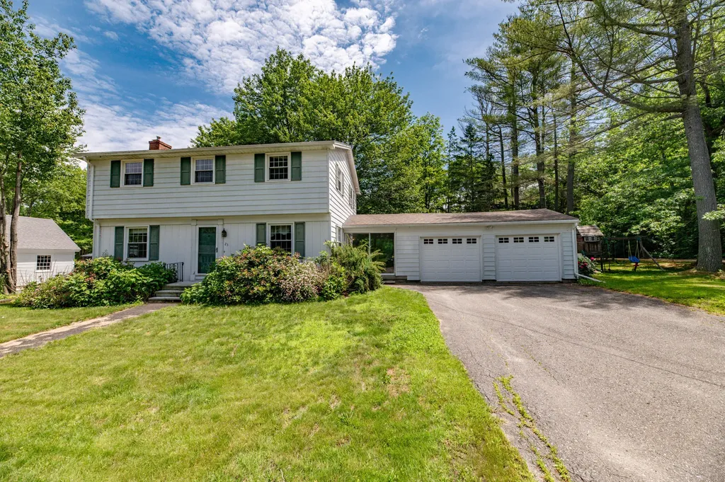 23 Greenwood Street Augusta ME 04330