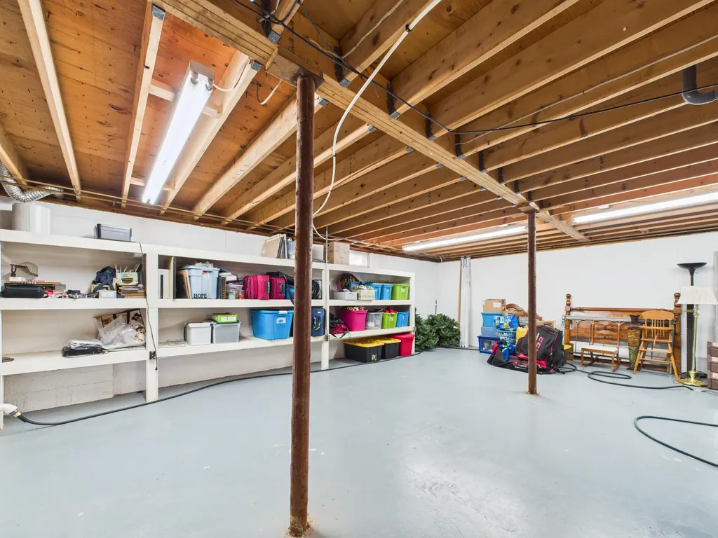 33 Lynn Drive Caribou ME 04736