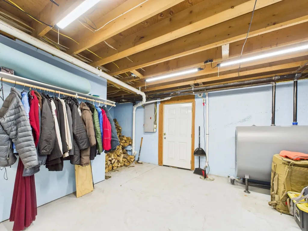 33 Lynn Drive Caribou ME 04736
