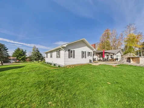 33 Lynn Drive Caribou ME 04736