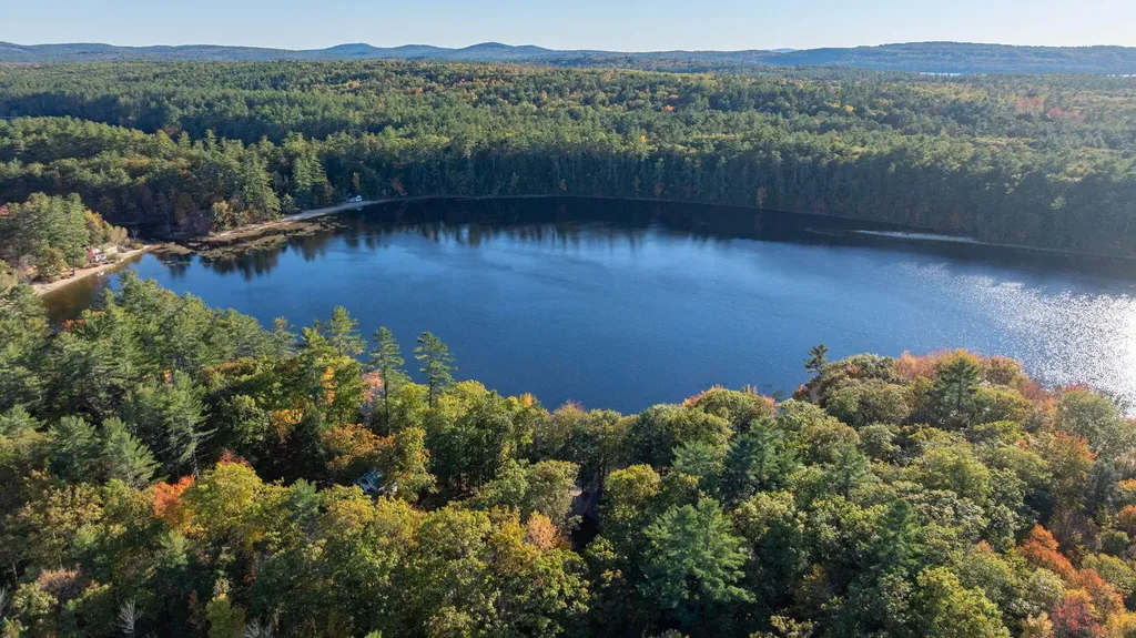 70 Hogan Pond Lane Oxford ME 04270