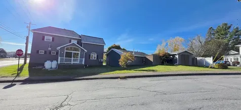 8 Benjamin Street Mars Hill ME 04758