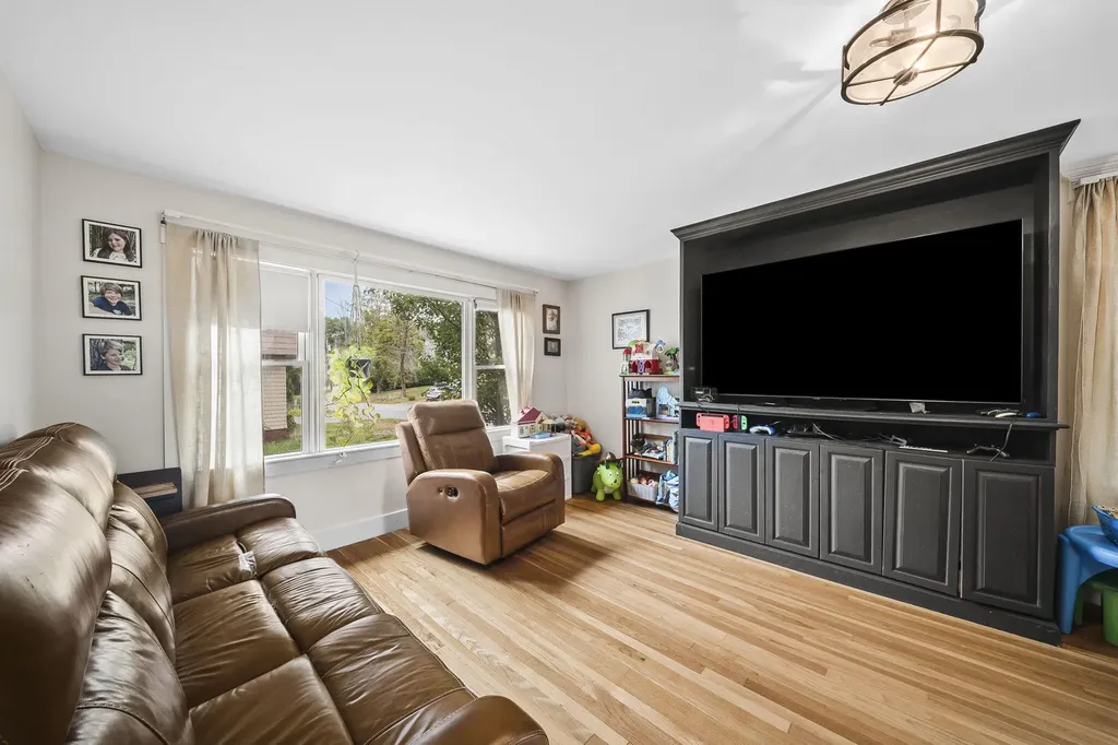 57 Cottage Place Westbrook ME 04092