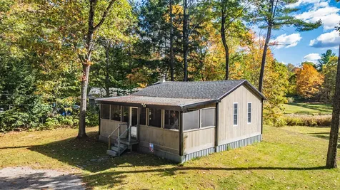 15 Seaward Road Turner ME 04282