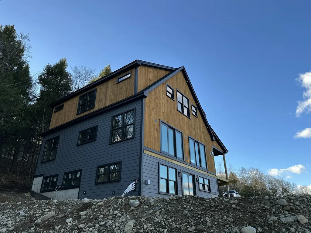 49 East View Drive Bethel ME 04217