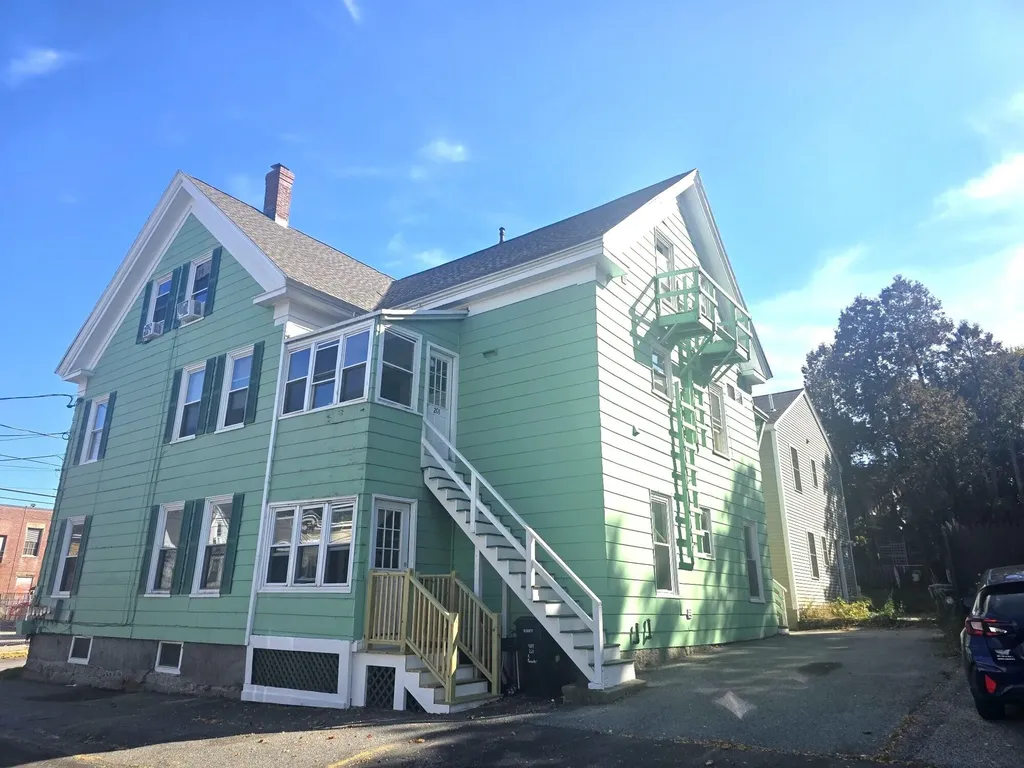 4 Kossuth Street Biddeford ME 04005