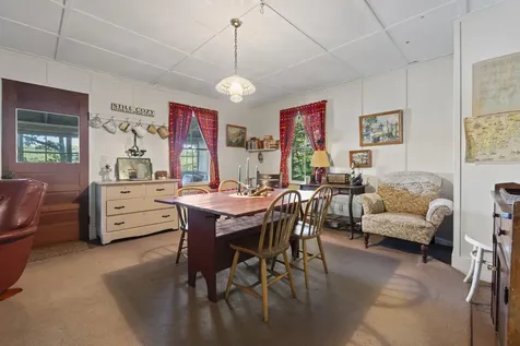 19 Riverside Avenue Edgecomb ME 04556