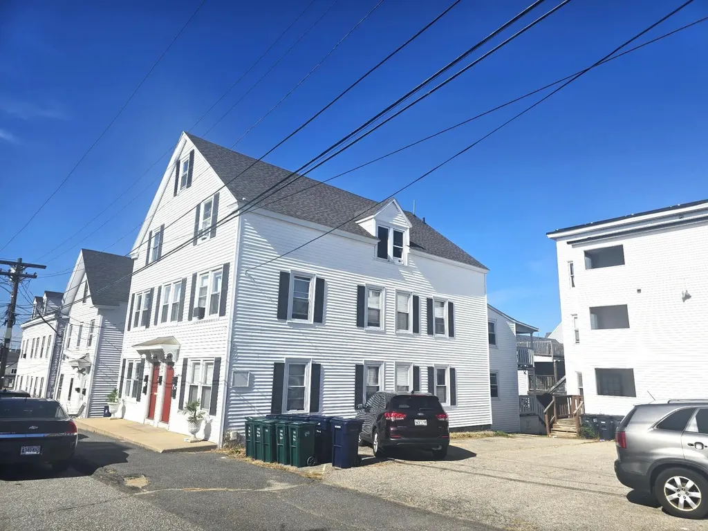 11 King Street Biddeford ME 04005