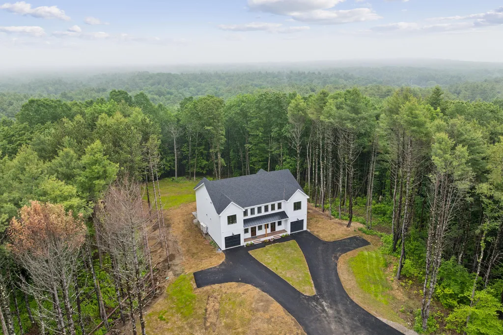 66 Oaken Ridge North Yarmouth ME 04097
