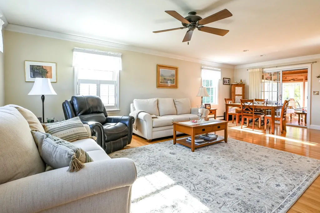 28 East Wind Drive Buxton ME 04093