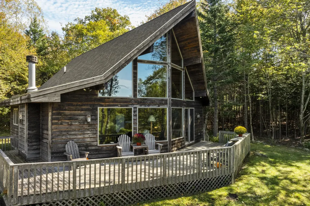 49 Seawood Park Road Bristol ME 04554