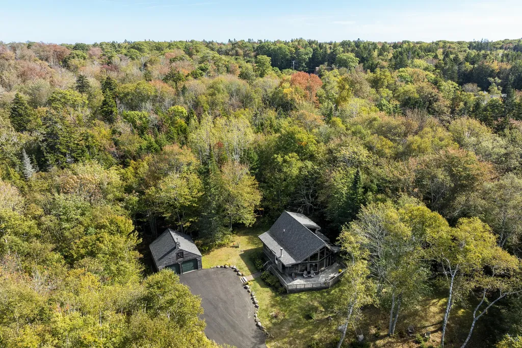49 Seawood Park Road Bristol ME 04554