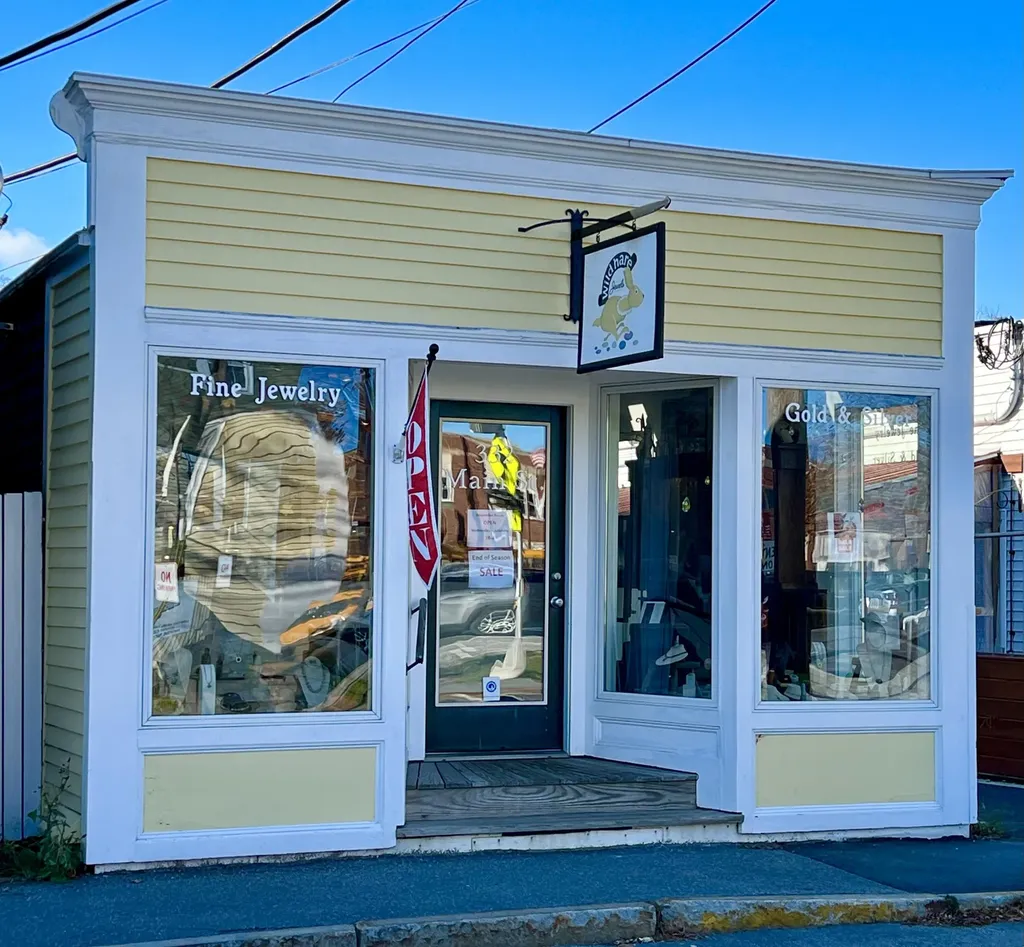 332 Main Street Southwest Harbor ME 04679