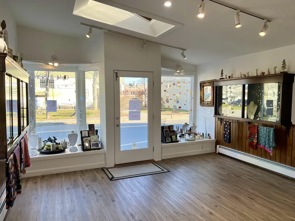 332 Main Street Southwest Harbor ME 04679