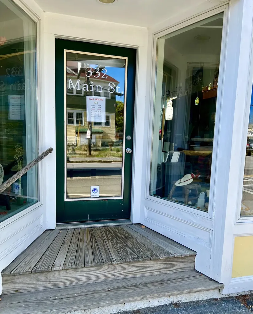 332 Main Street Southwest Harbor ME 04679