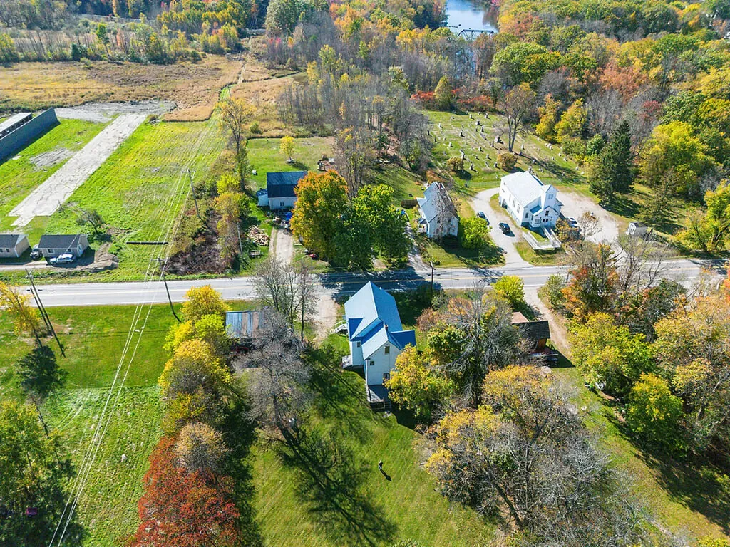 34 Troy Road Burnham ME 04922