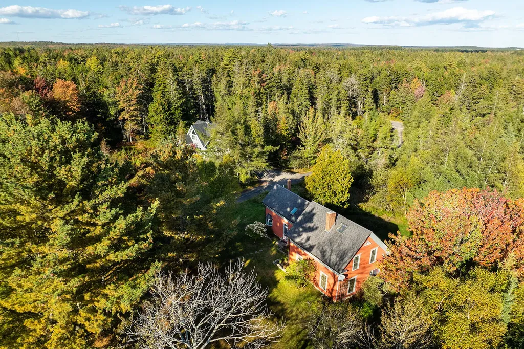 12 And 55b Victoria Lane Milbridge ME 04658