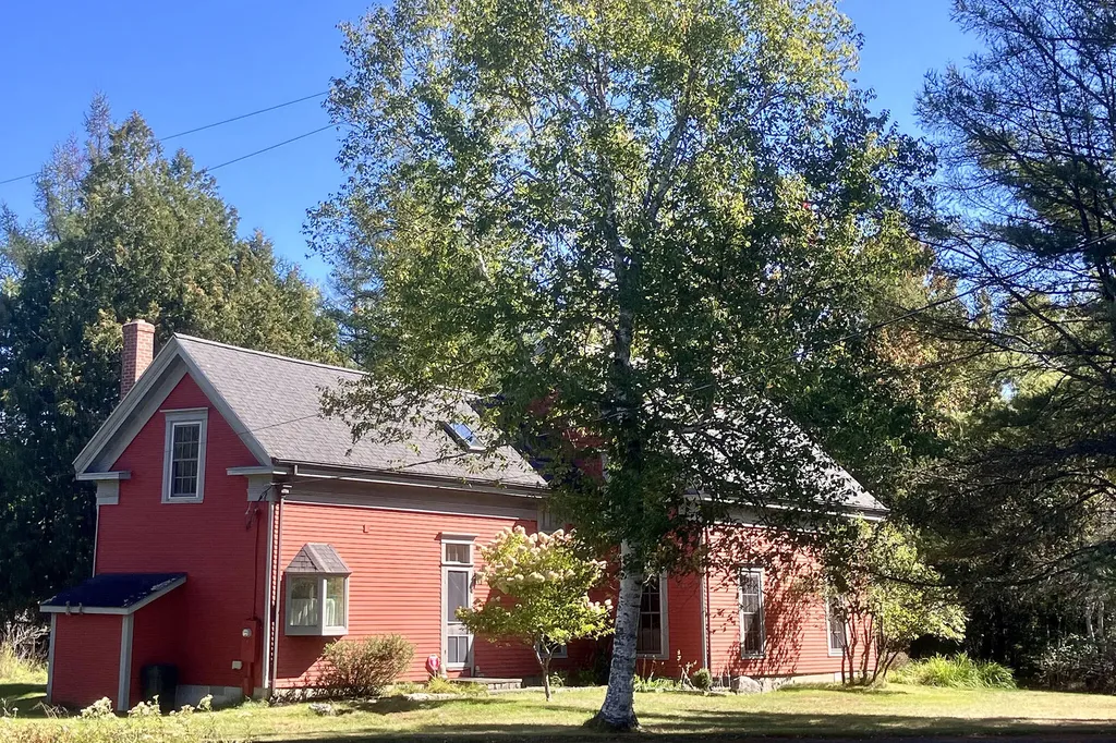 12 And 55b Victoria Lane Milbridge ME 04658