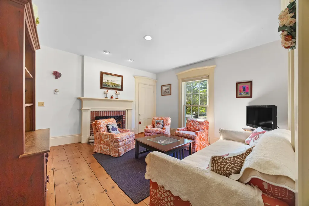 12 And 55b Victoria Lane Milbridge ME 04658