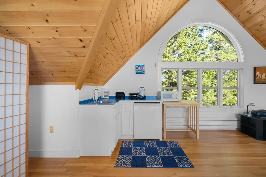 12 And 55b Victoria Lane Milbridge ME 04658