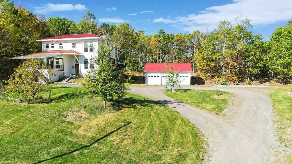 105 S Pond Road Winslow ME 04901