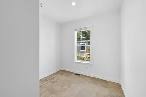 14 Valerie Lane Waterville ME 04901